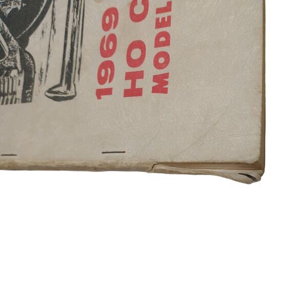 2 Walthers HO Catalogs 1969 and 1971 Model Railroad Reference Books Vintage - Picture 5 of 9